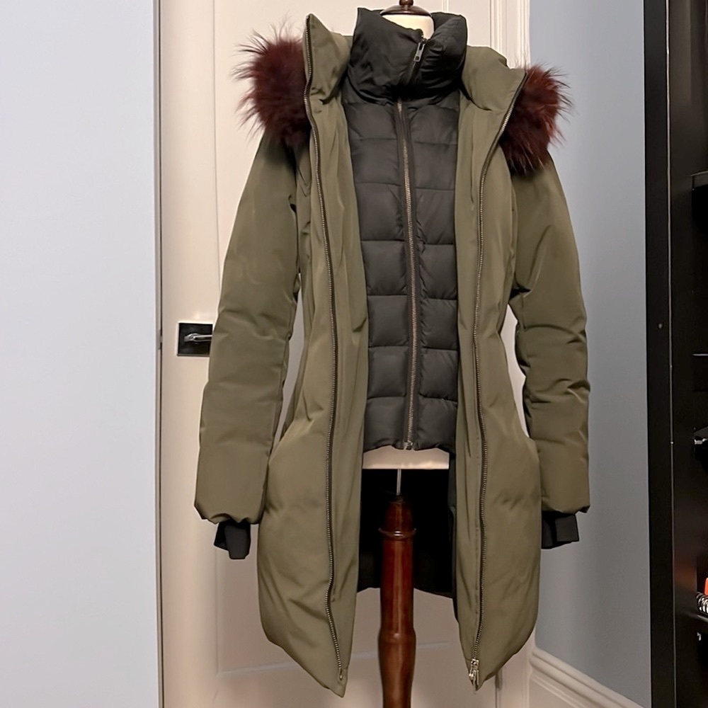 SANDOVA WOMENS DOWN PARKA COAT - M